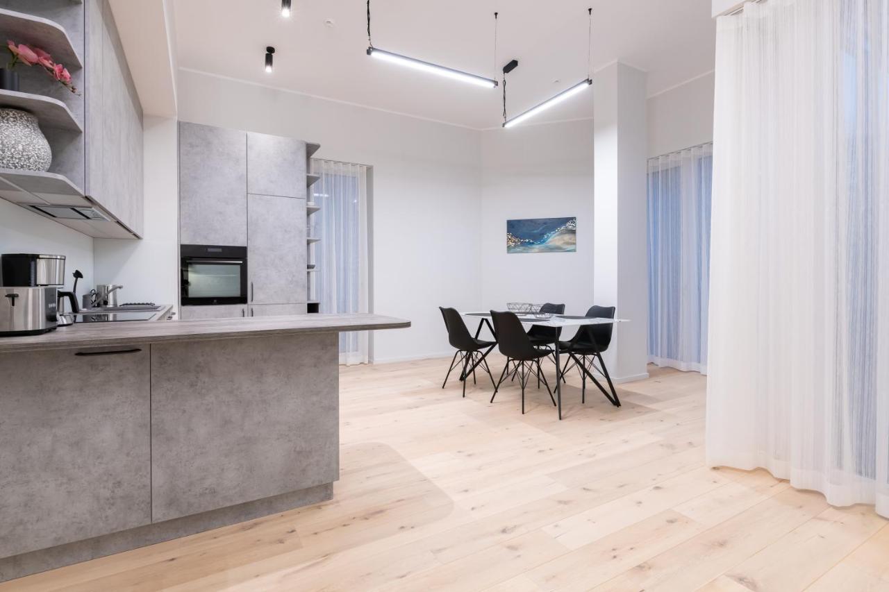 Dashaus 2 Bedroom Apartment Tallinn Exteriör bild