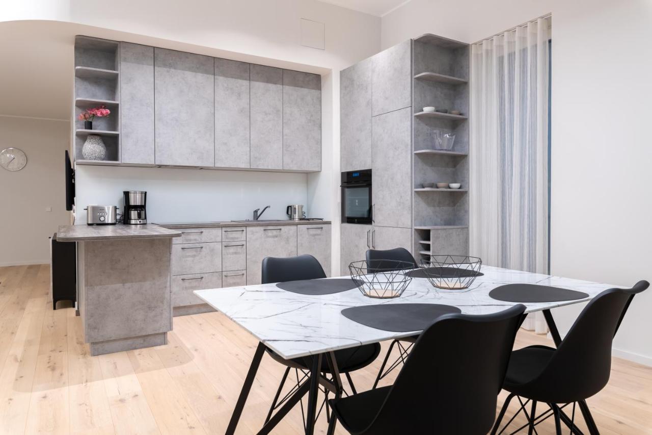 Dashaus 2 Bedroom Apartment Tallinn Exteriör bild