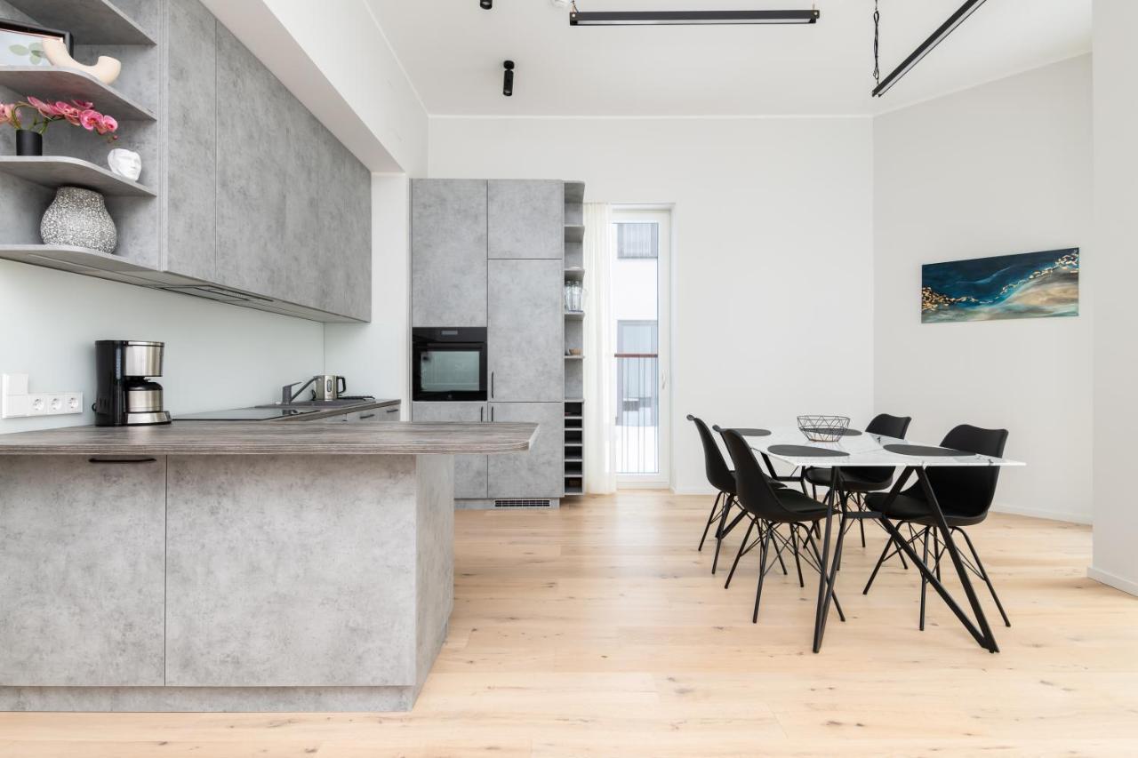 Dashaus 2 Bedroom Apartment Tallinn Exteriör bild