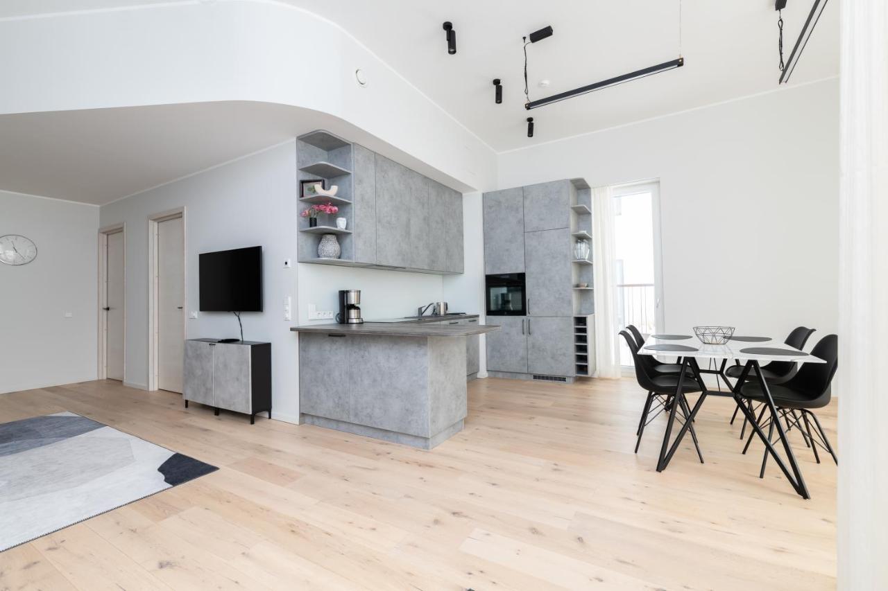 Dashaus 2 Bedroom Apartment Tallinn Exteriör bild
